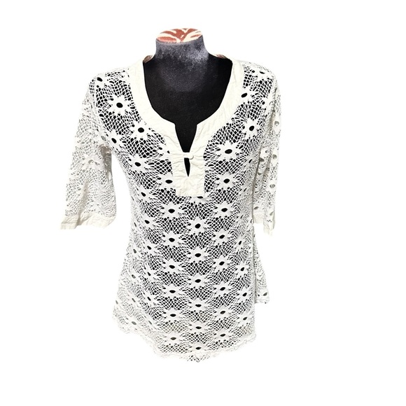 Solitaire Other - Solitaire Women’s White Sheer Lace Floral Swim Cover Up Size Small